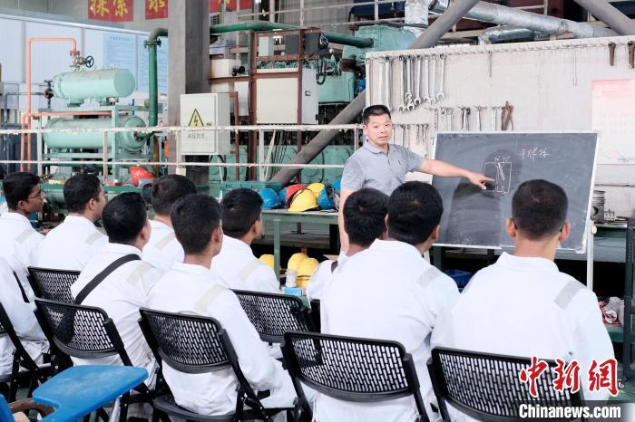 Kaiyun：學院動態(tài)航海系船員培訓開班計劃(圖1)